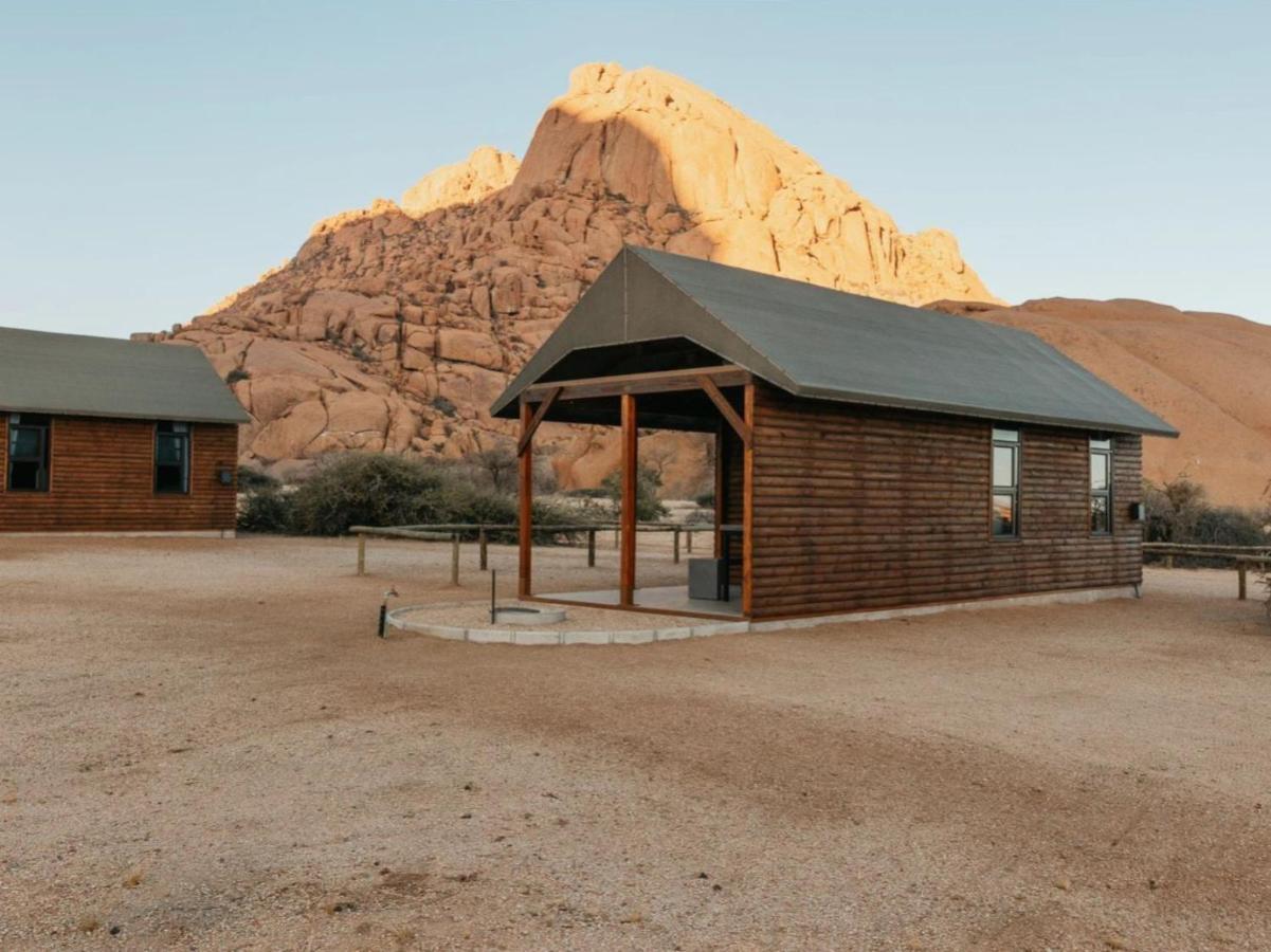Spitzkoppe Cabin Camp Usakos Buitenkant foto