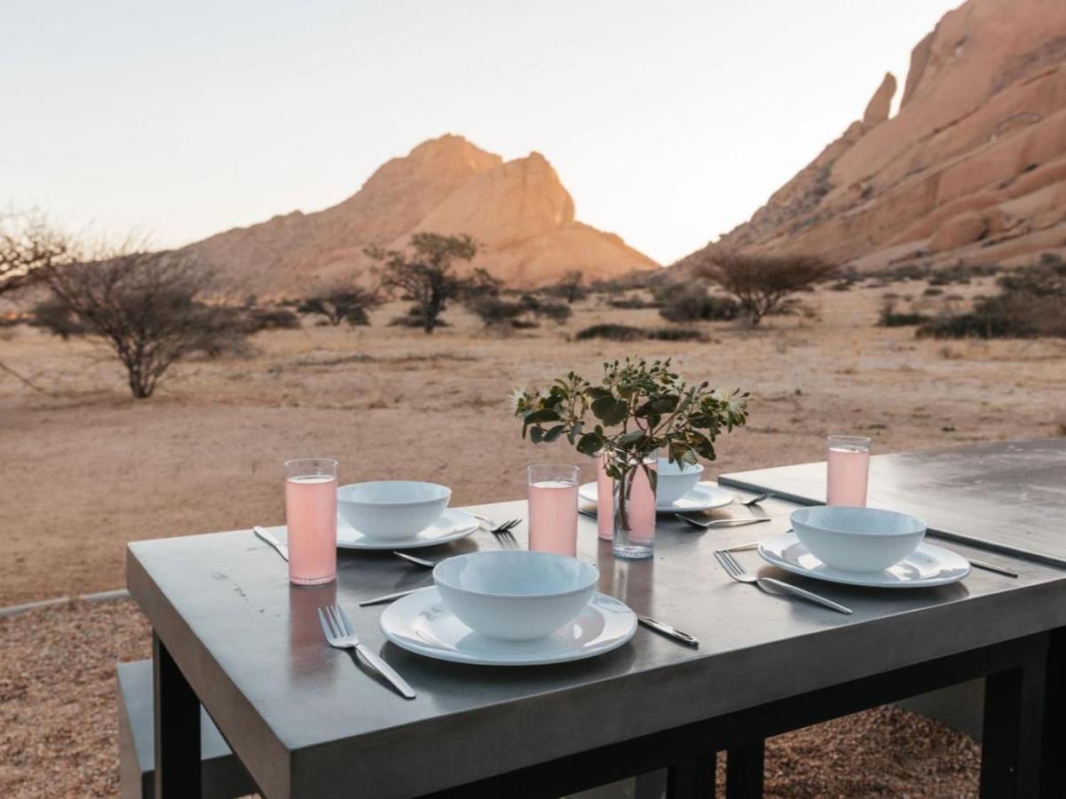 Spitzkoppe Cabin Camp Usakos Buitenkant foto